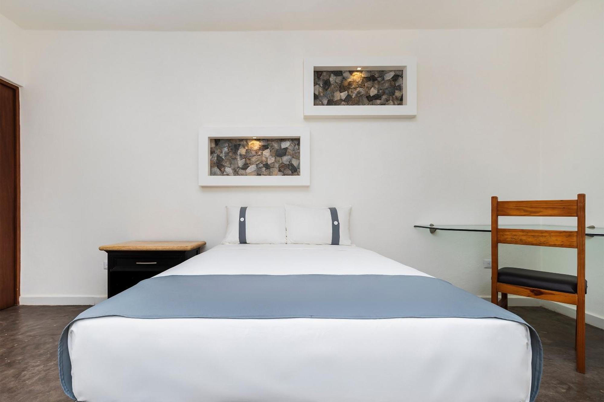 Capital O Hotel Joyma Suites, San Luis San Luis Potosí Zewnętrze zdjęcie