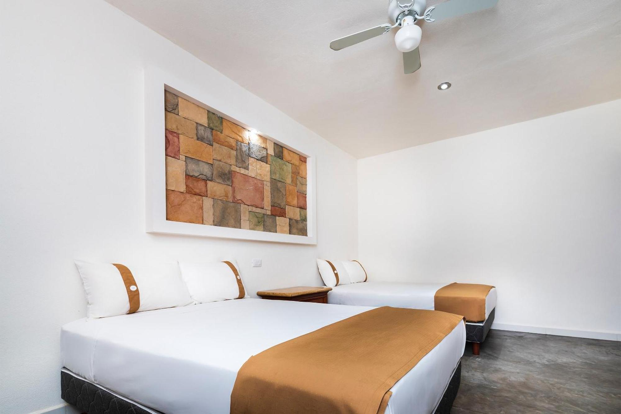 Capital O Hotel Joyma Suites, San Luis San Luis Potosí Zewnętrze zdjęcie