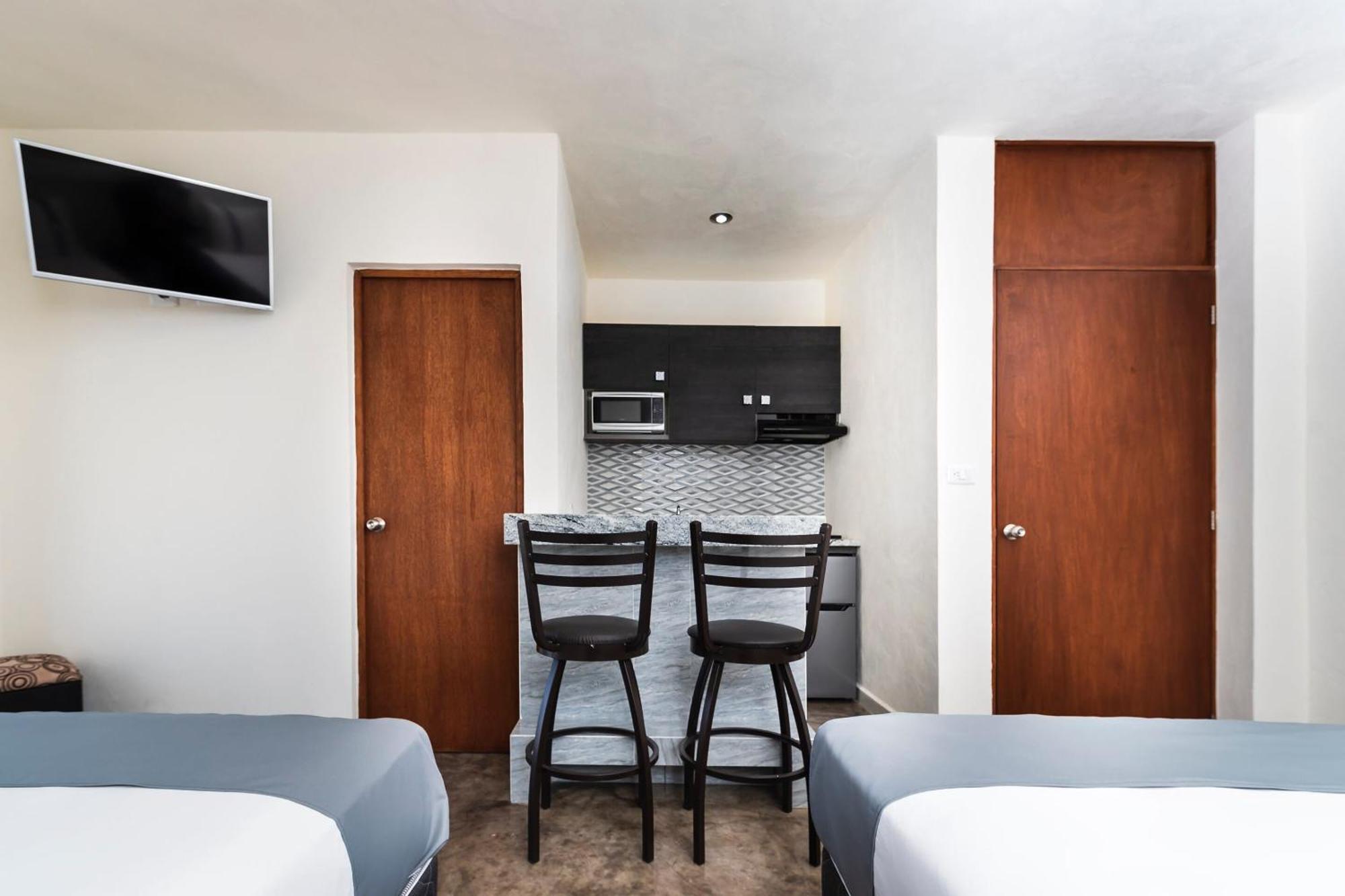 Capital O Hotel Joyma Suites, San Luis San Luis Potosí Zewnętrze zdjęcie
